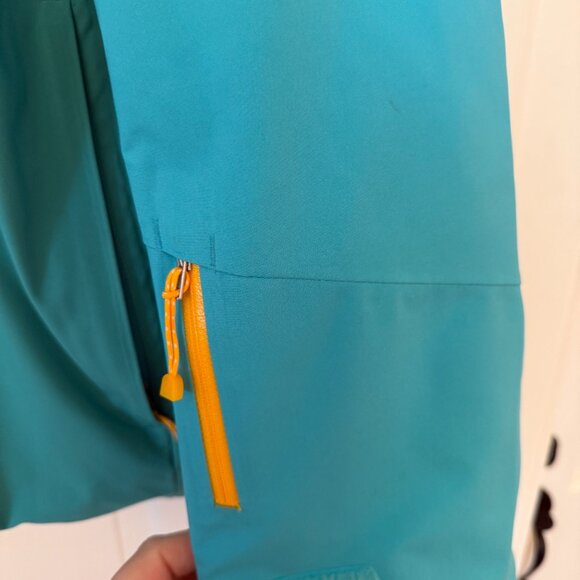 Obermeyer Women's Ski Parka - Picture 3 of 5